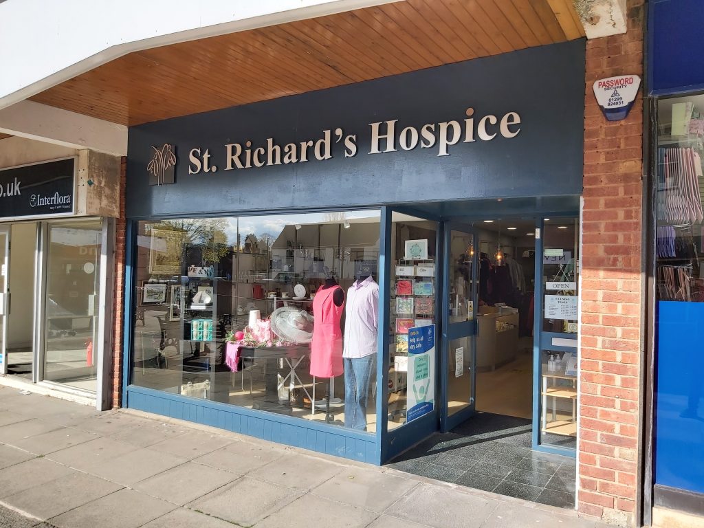 The front entrance of the St Richard's Hospice Shop in Bromsgrove.